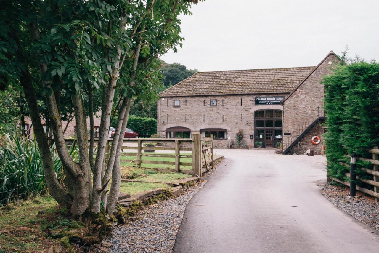Black Mountain Lodge Glasbury Exterior photo